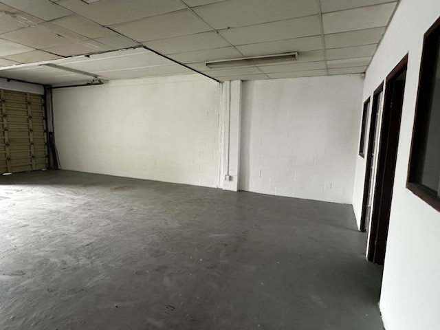To Let Commercial Property for Rent in Ottery Western Cape